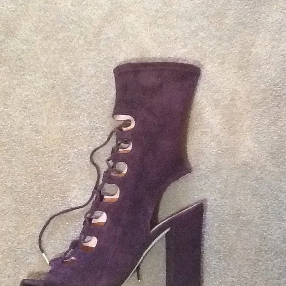 Sigerson Morrison REAL suede peep tie up booties NWT UNWORN SIZE 9
